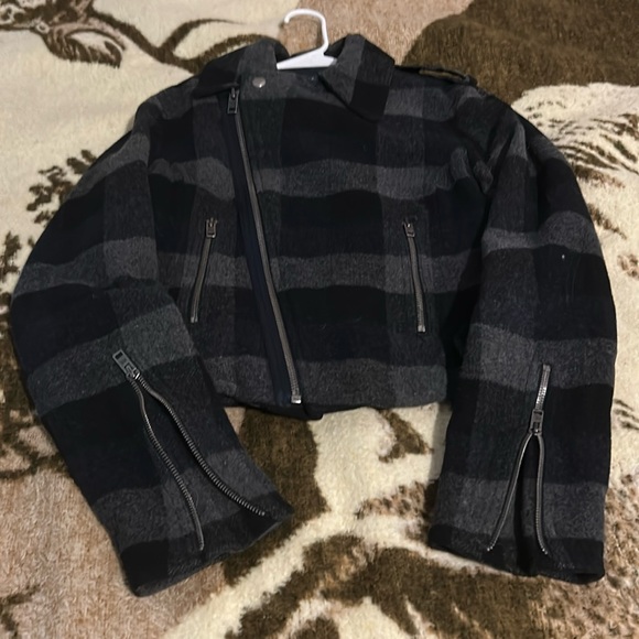 American Eagle Outfitters Black and Gray Plaid wool Jacket - Picture 4 of 17